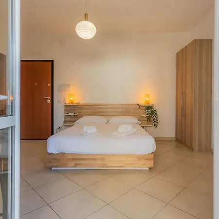 Cloud Swing By Wonderful Italy Бари